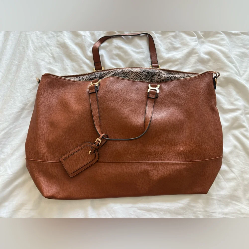Women's Large Brown Tote Bag - Classic Faux Leather Travel Tote - Picture 1 of 9